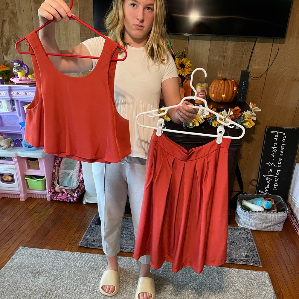 Two piece lulu’s top and skirt